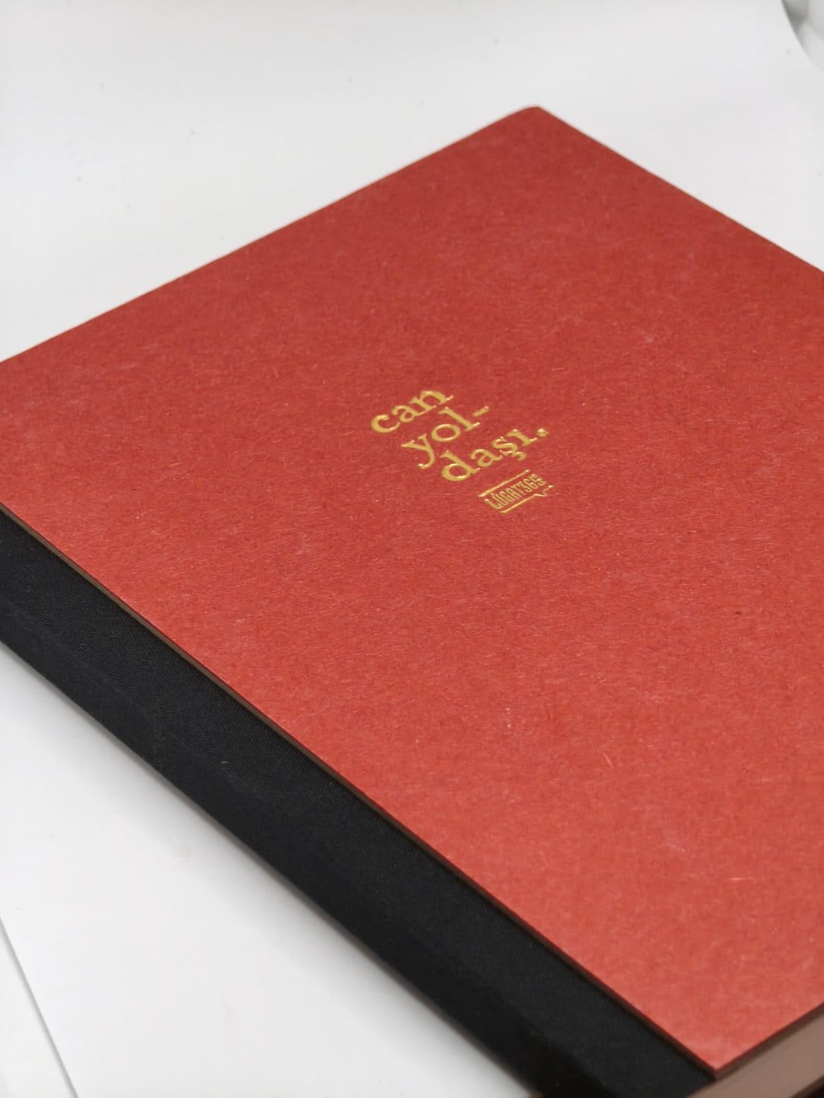 Can Yoldaşı Sert Kapaklı Defter | Lûgat365 x Karatis