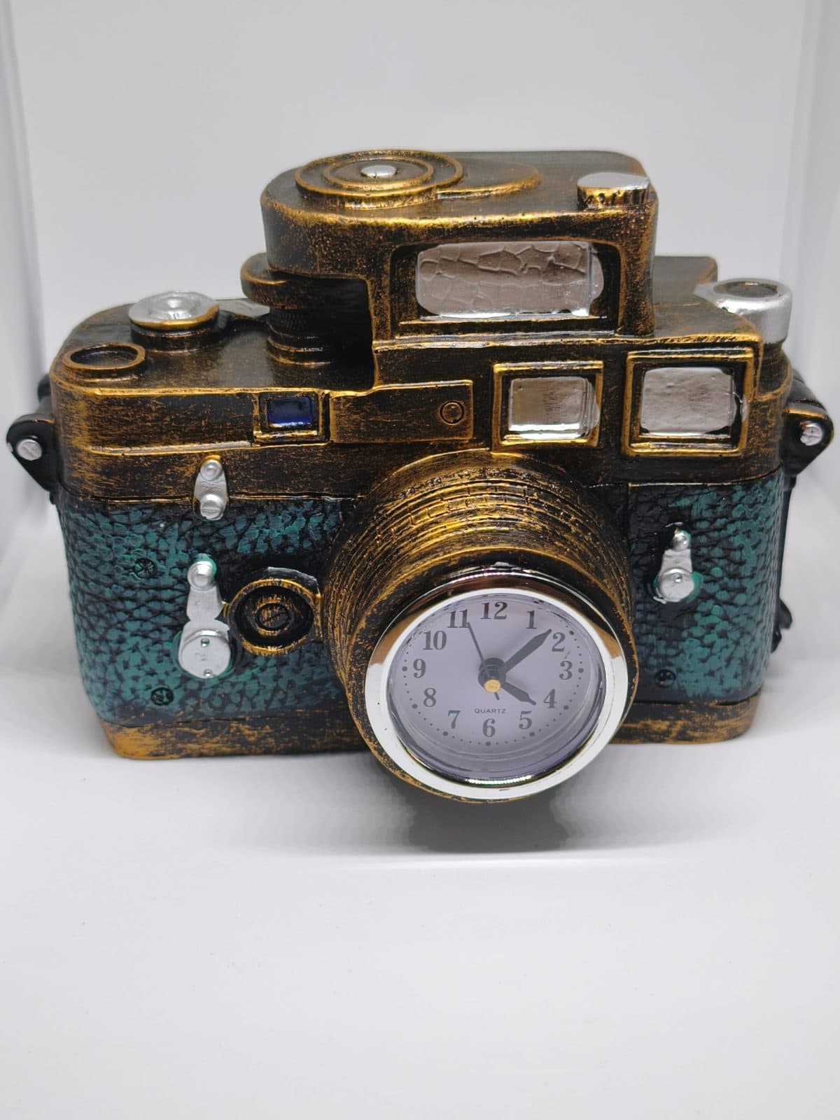 Dekoratif Fotoğraf Makinesi Tasarımlı Kumbaralı Masa Saati