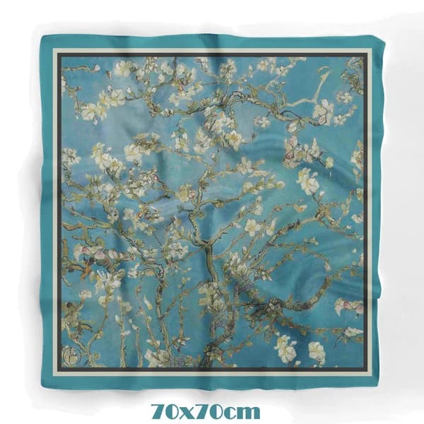 Tua İpek Blue Blossom Mavi Çiçekli Bandana 70×70 cm
