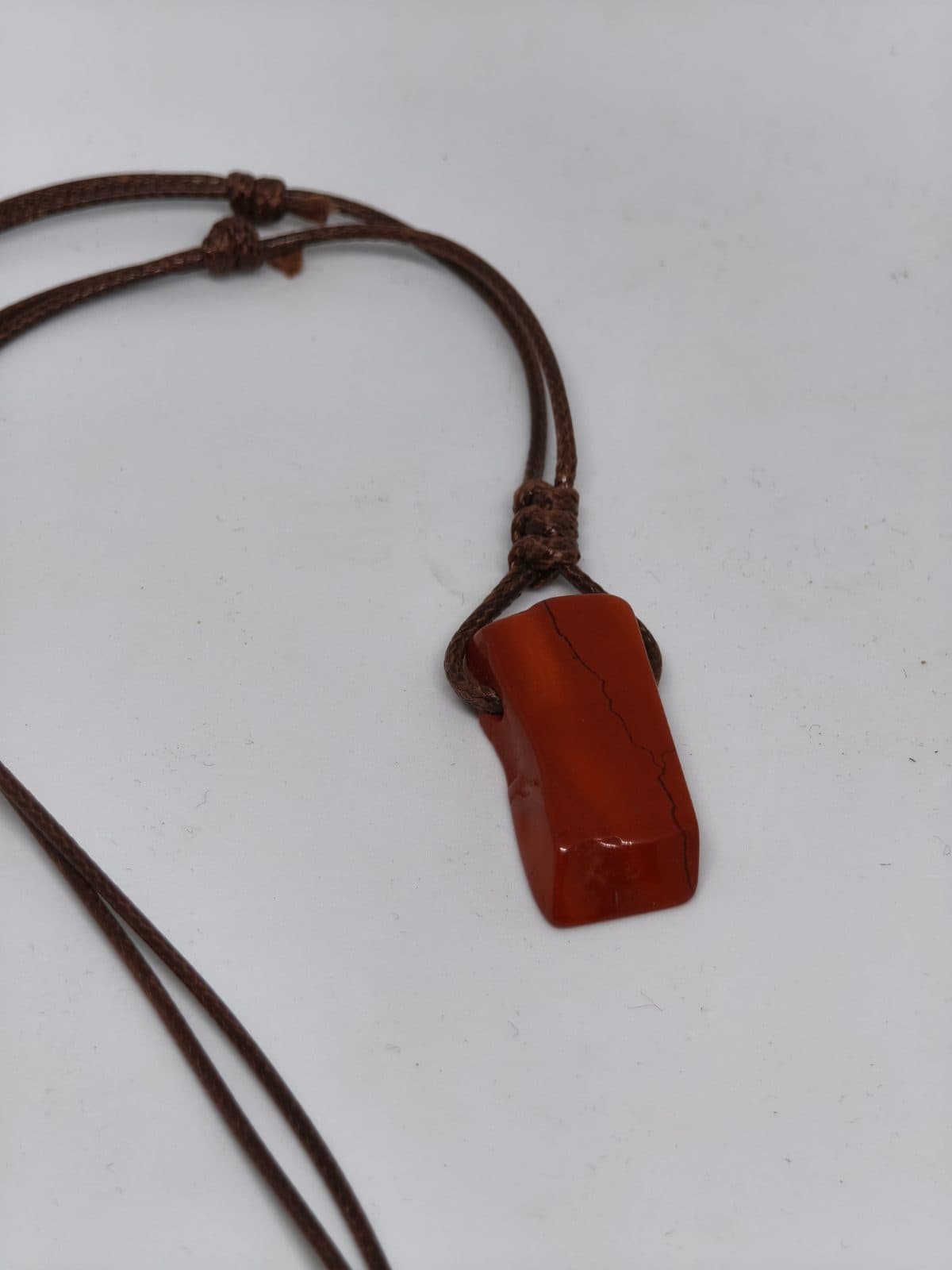 Doğal Kırmızı Taş Kolye